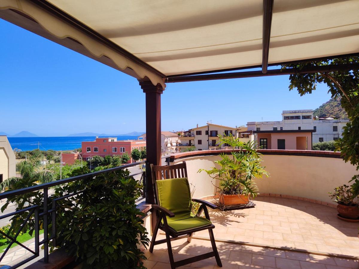 "Appartamento Del Mare Gliaca" Con Vista Isole Eolie,Ampia Terrazza,Wifi E Parcheggio Privato Gratuito Piraino Dış mekan fotoğraf