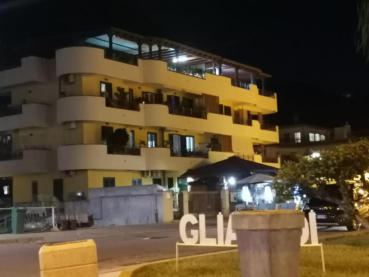 "Appartamento Del Mare Gliaca" Con Vista Isole Eolie,Ampia Terrazza,Wifi E Parcheggio Privato Gratuito Piraino Dış mekan fotoğraf