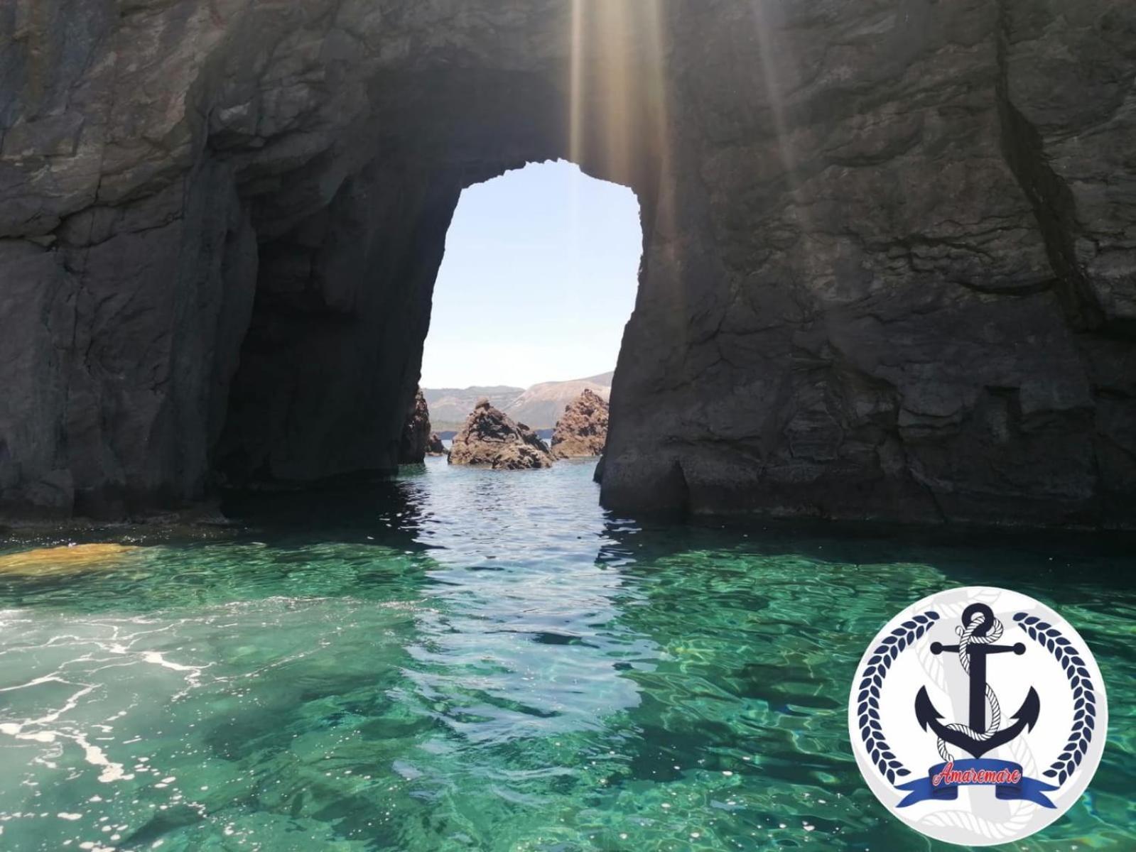 "Appartamento Del Mare Gliaca" Con Vista Isole Eolie,Ampia Terrazza,Wifi E Parcheggio Privato Gratuito Piraino Dış mekan fotoğraf