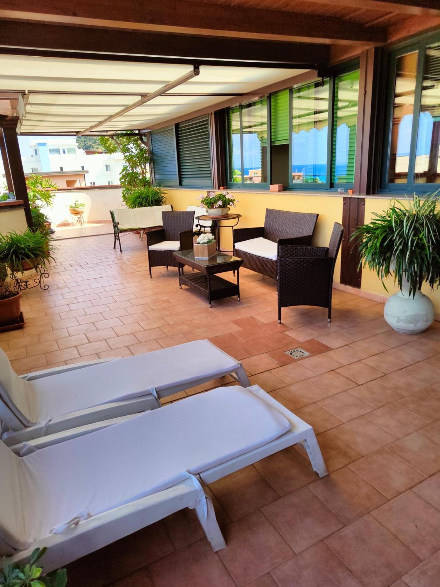 "Appartamento Del Mare Gliaca" Con Vista Isole Eolie,Ampia Terrazza,Wifi E Parcheggio Privato Gratuito Piraino Dış mekan fotoğraf